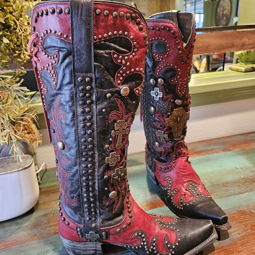 Double d ranchwear couture boots
